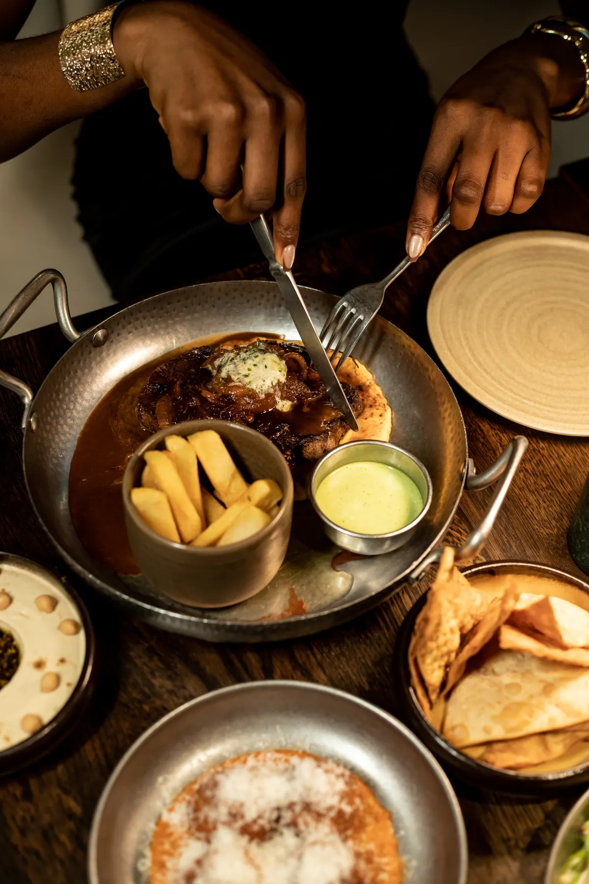 Shared plates across a TARO table