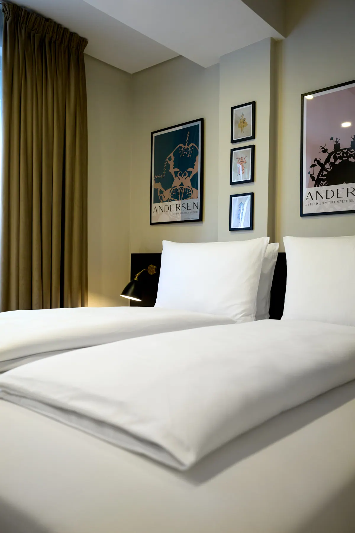 Crisp linen and considered room details in Lagos