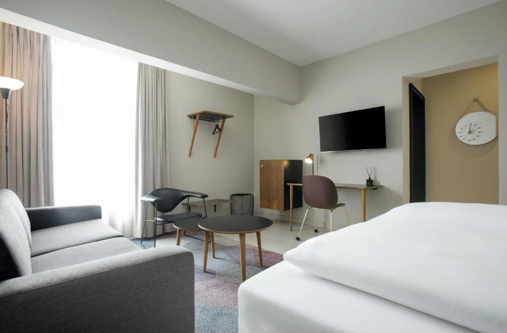 Deluxe Room at Nordic Hotel Lagos, view 3 of 5