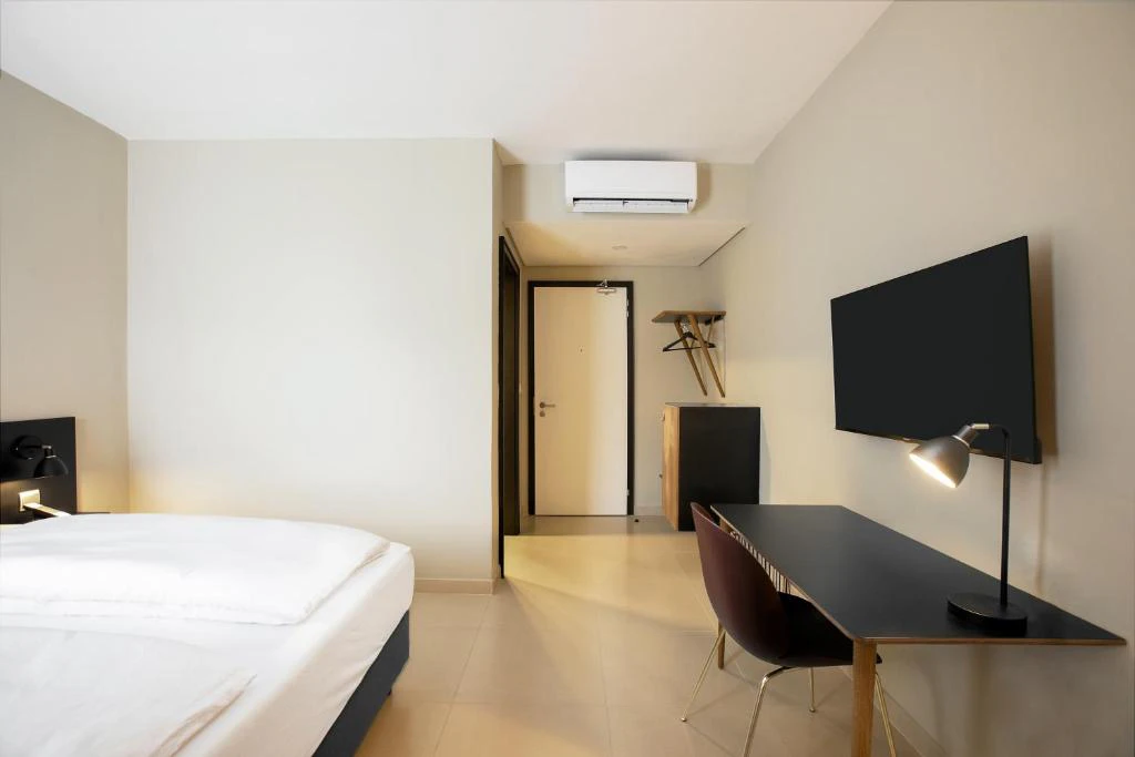 Superior Queen Room at Nordic Hotel Lagos, view 2 of 3